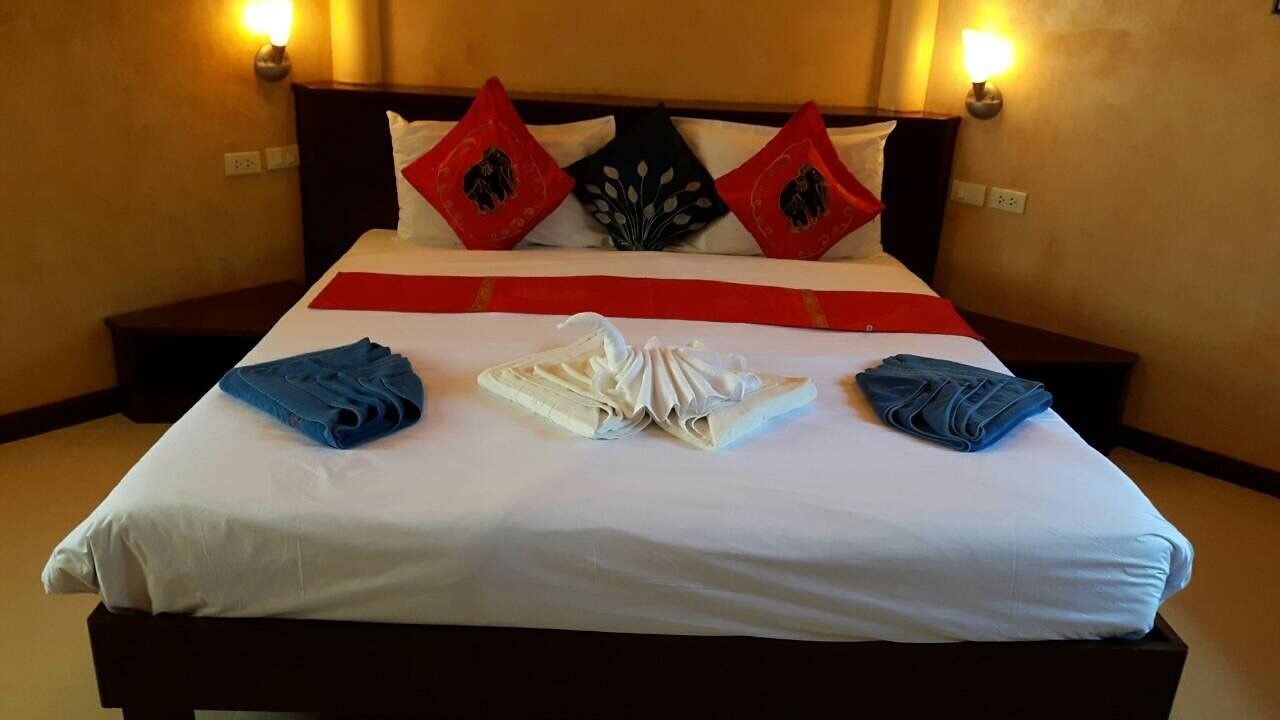 standard room | minibar, in-room safe, blackout curtains, rollaway beds