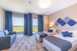 Family Room | Free WiFi, bed sheets - Blue Marine Mielno (Mielno)
