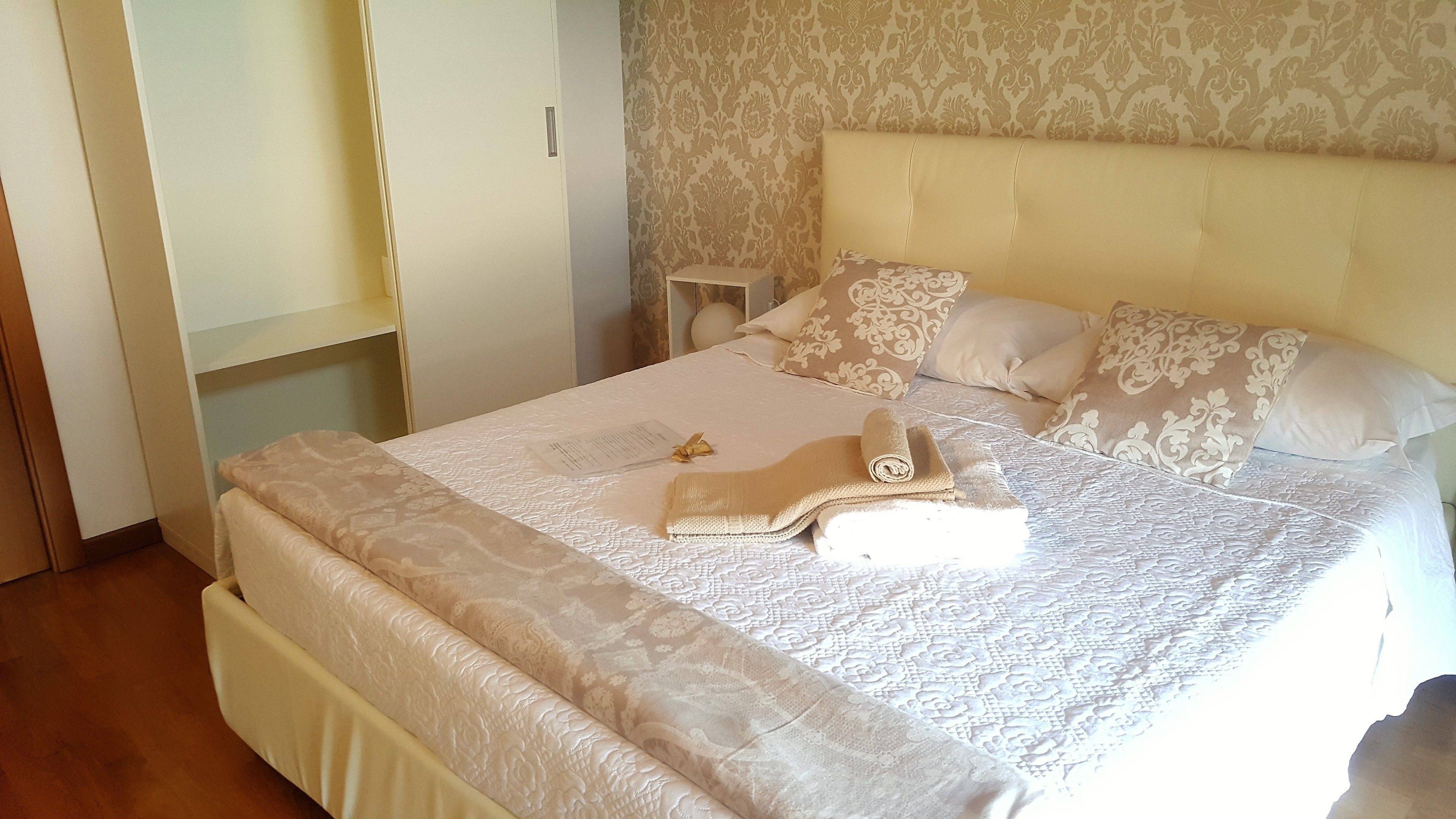 Photo - Donizetti Royal