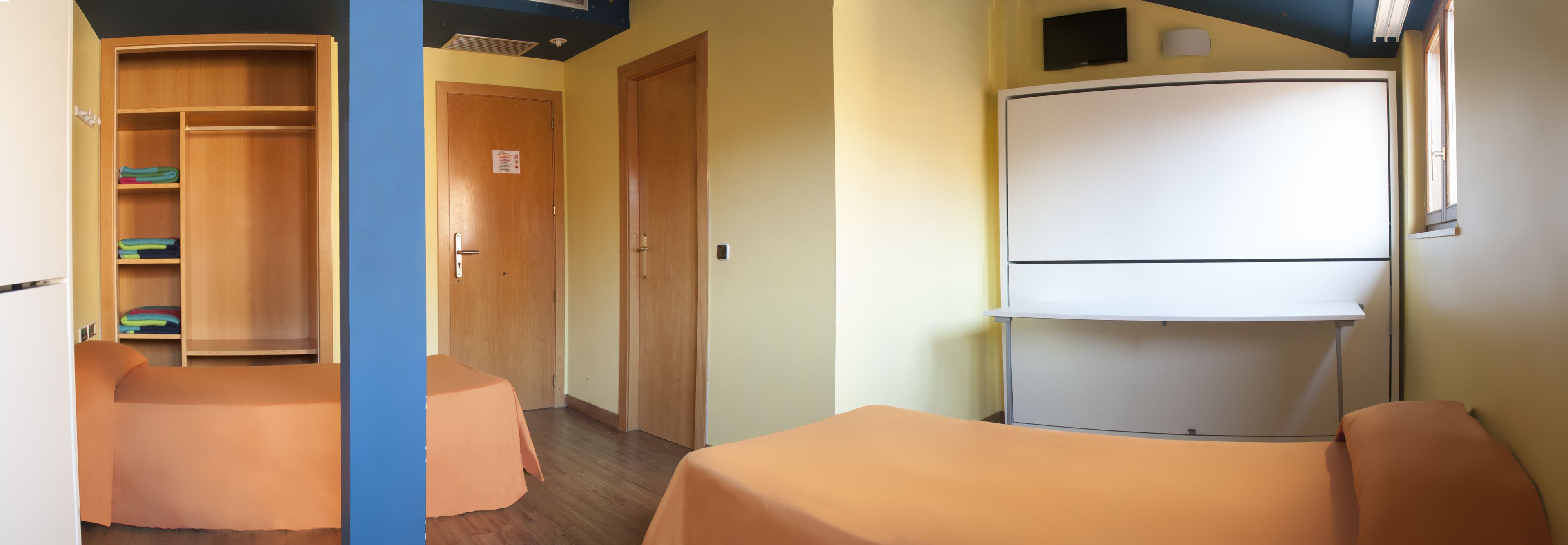 Photo - Albergue Revolutum Hostel