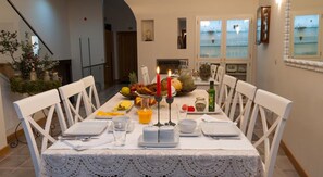 Esmorzar diari continental gratuït 