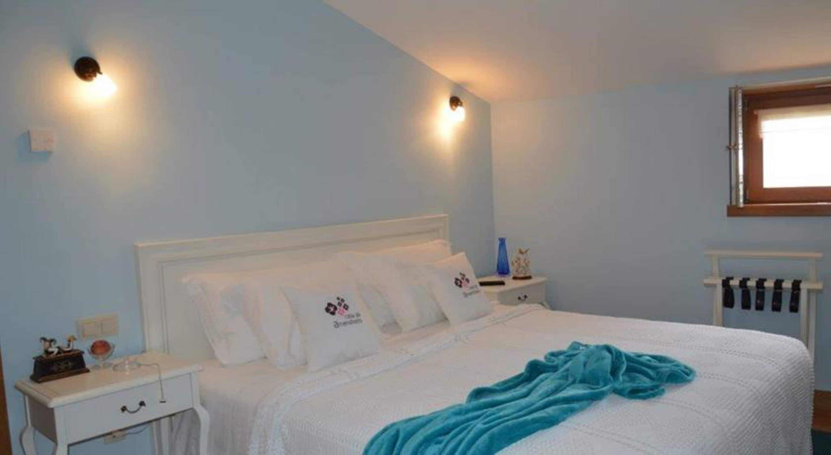 Chambre Double Supérieure, vue montagne (Blues)