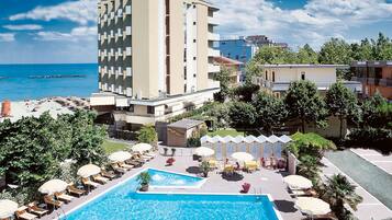 Facciata della struttura