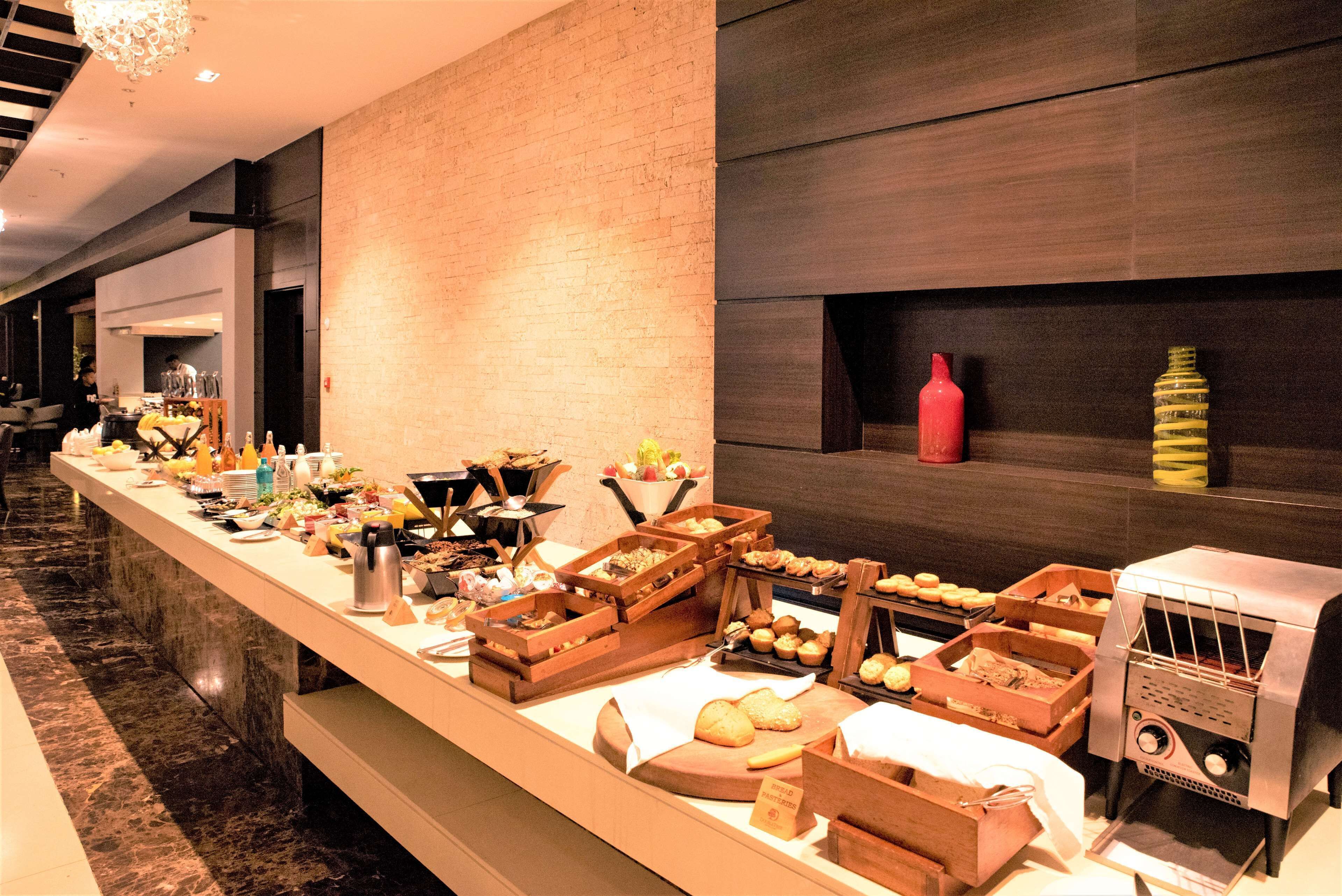 daily buffet breakfast (usd 25 per person)