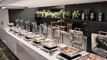 Breakfast, lunch, dinner served; international cuisine