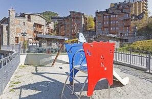 Children's play area - outdoor