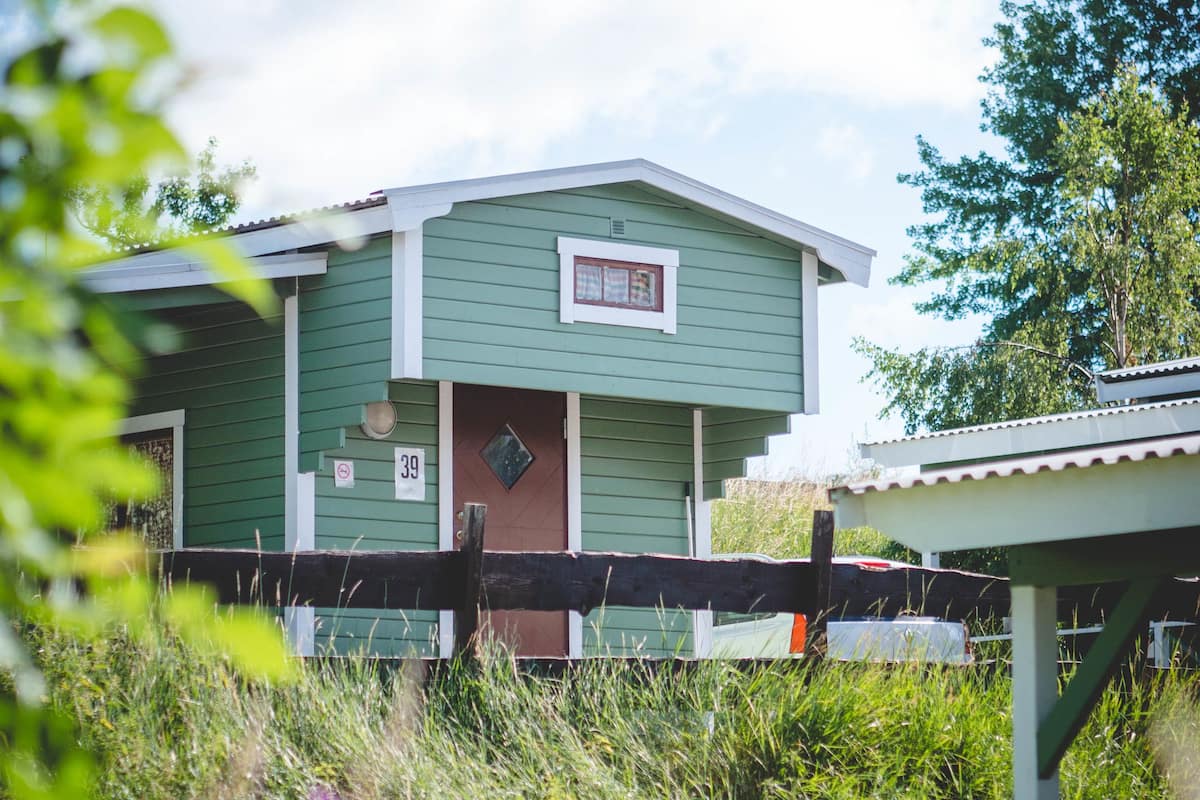 Stuga | Barnsängar