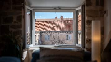 Villa superior, 2 habitaciones, vistas a la ciudad | Vistas a la ciudad