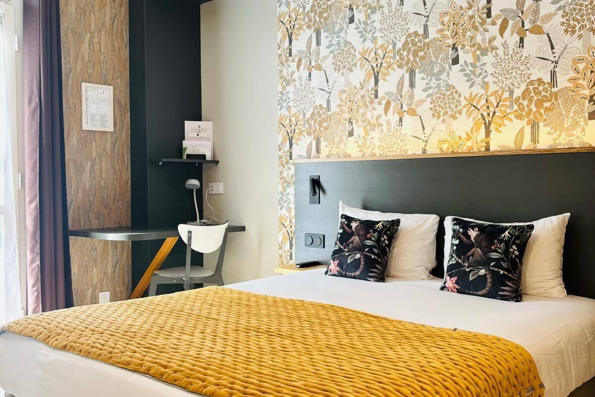 family room (standard) | 1 bedroom, desk, cots/infant beds, free wifi