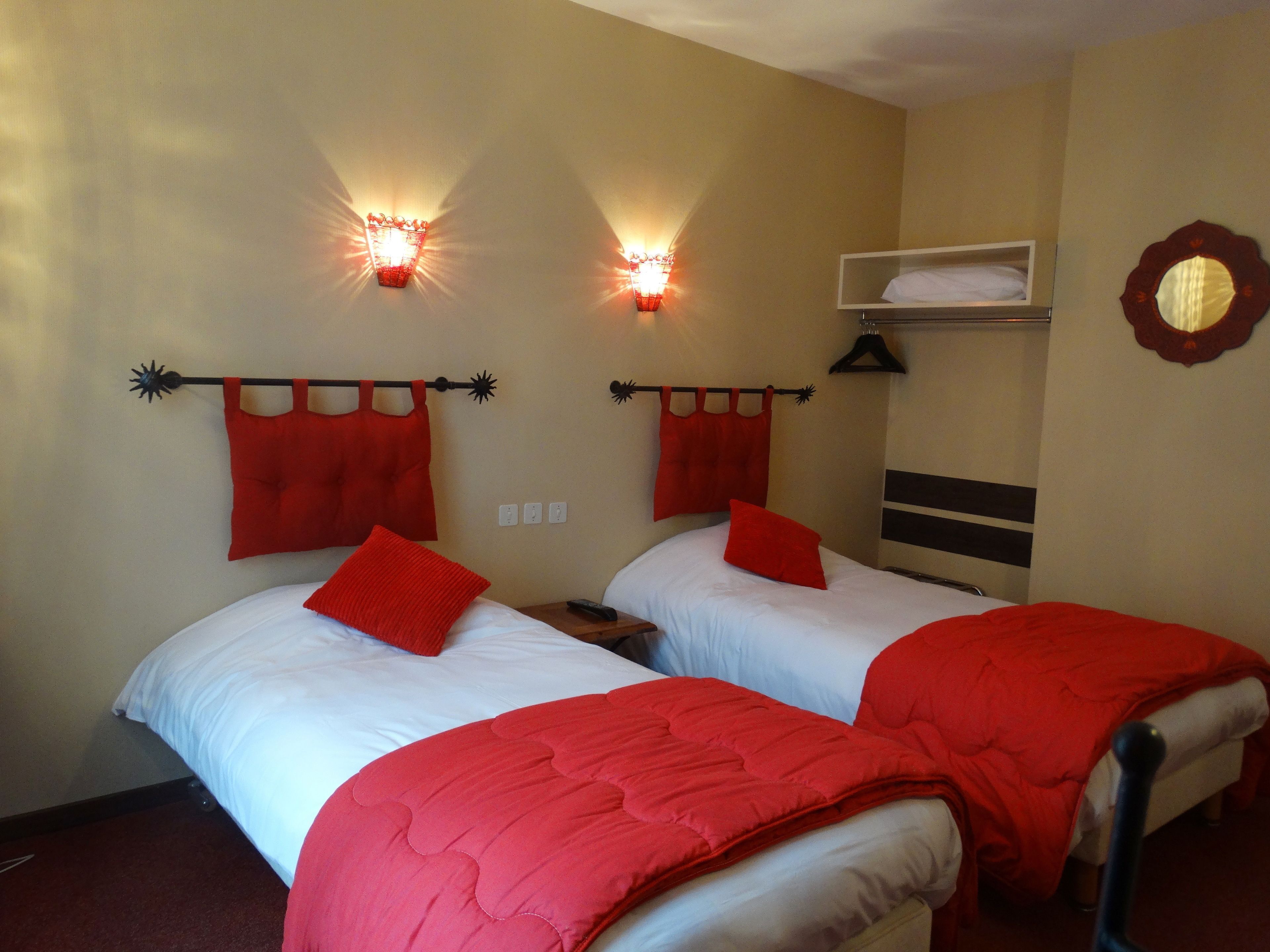 Bureau, lits bébé (en supplément), Wi-Fi gratuit