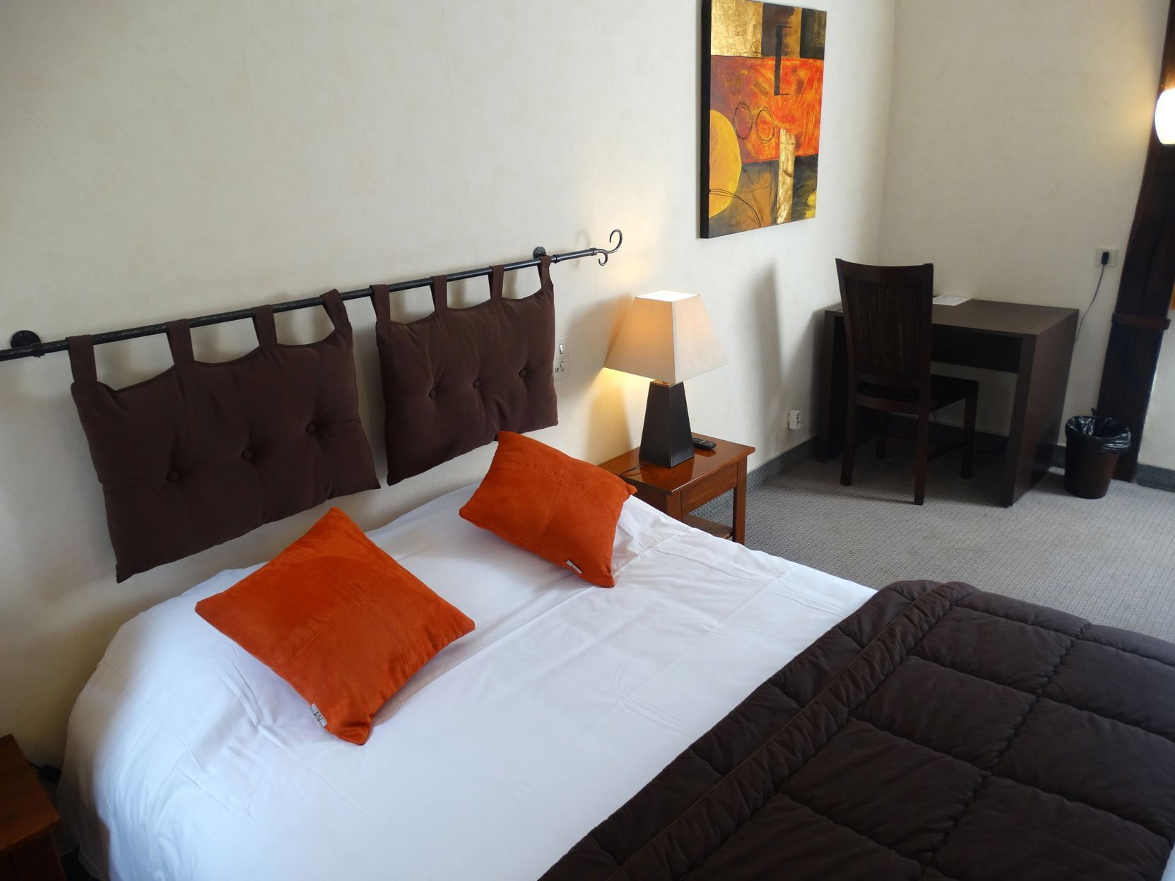 Bureau, lits bébé (en supplément), Wi-Fi gratuit