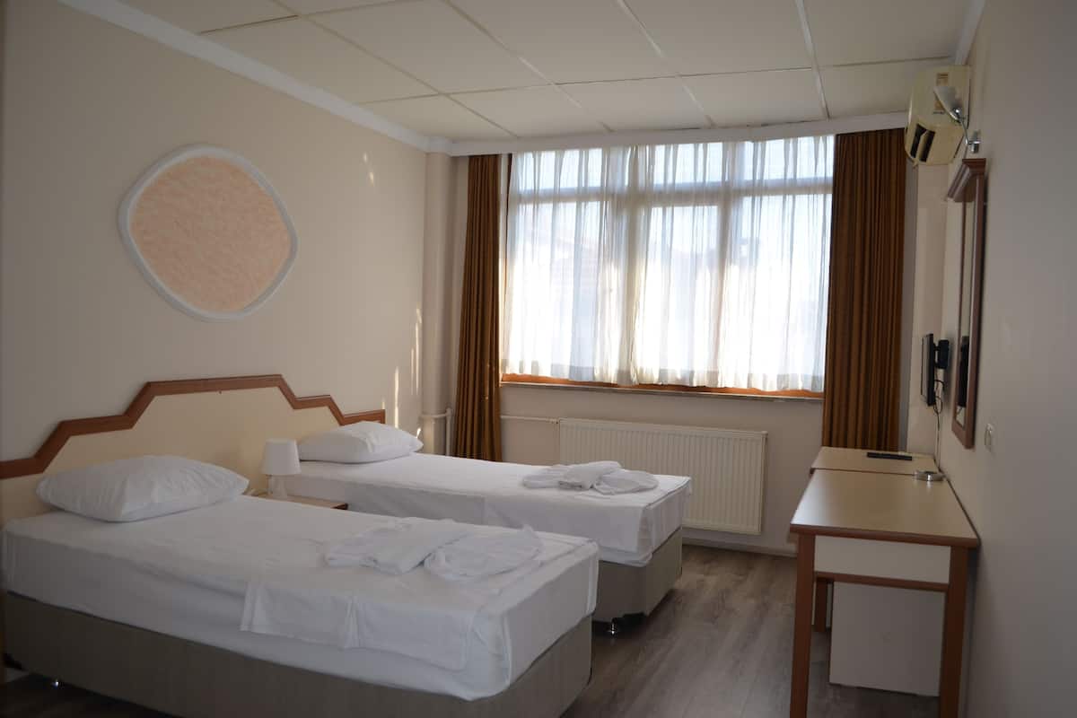 Land View Room (2 Twin Beds) | Premium bedding, minibar, desk, blackout drapes