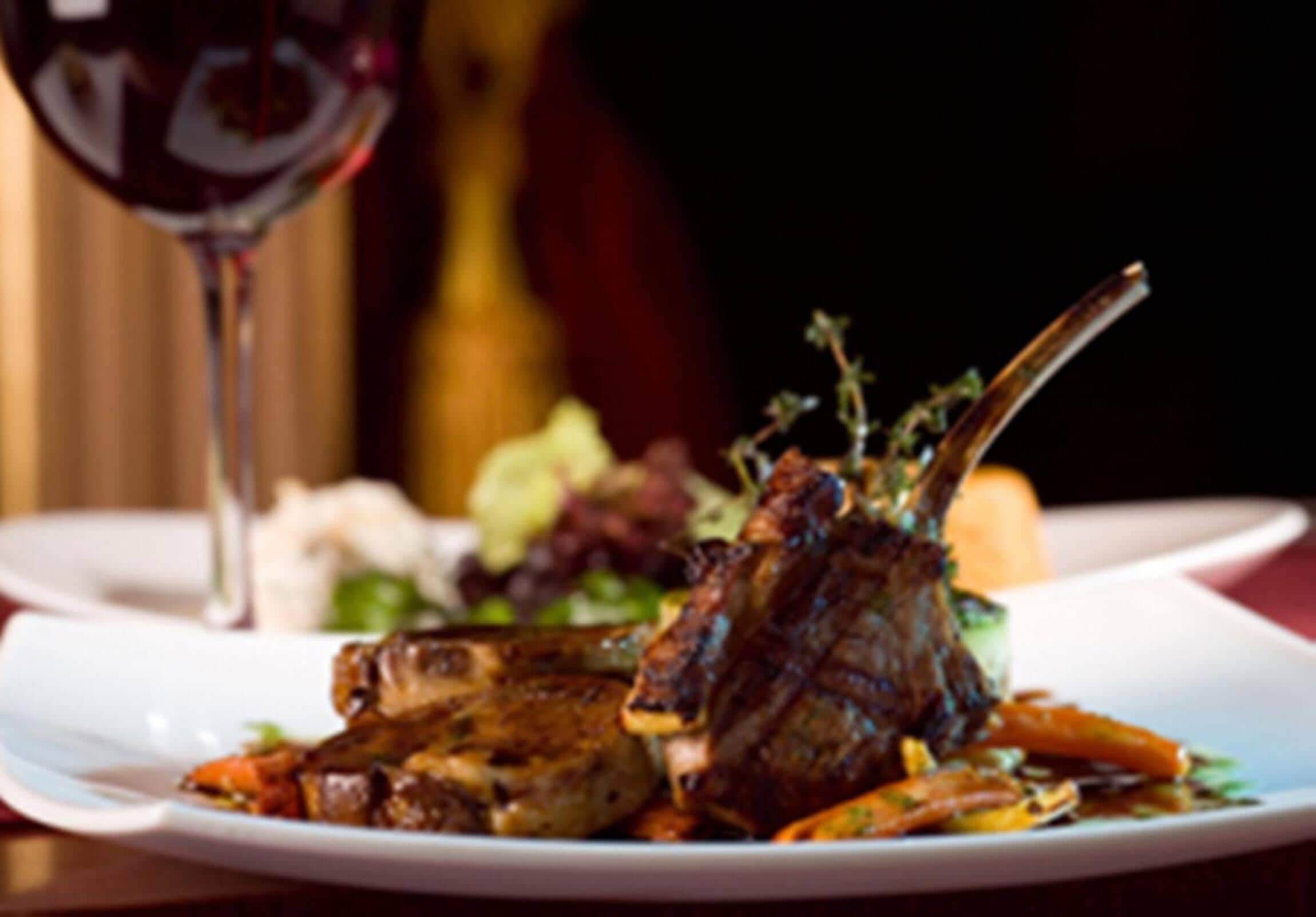 breakfast and dinner served, french cuisine