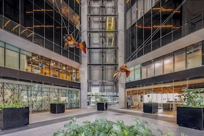 2 Restaurants, Frühstück, Mittagessen, Abendessen, mediterrane Küche