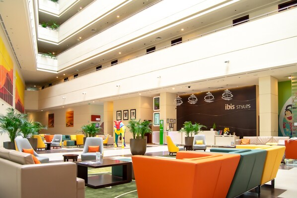 Lobby - ibis Styles Dragon Mart Dubai (Dubai)