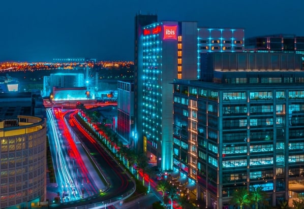 Exterior - ibis One Central Hotel (Dubai)