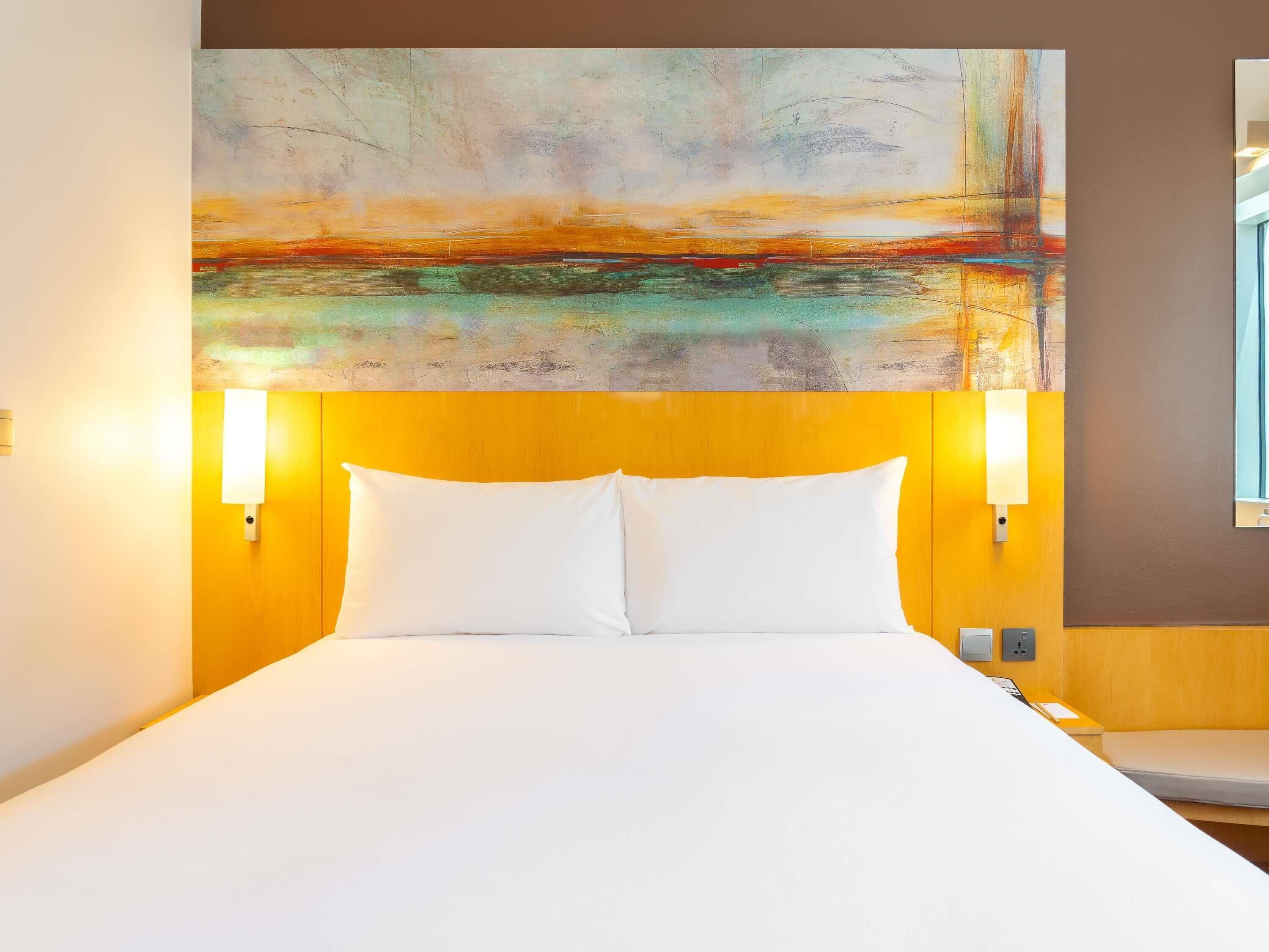 Minibar, in-room safe, desk, laptop workspace