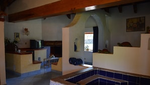 Deep soaking bathtub - Hotel Rancho las Margaritas (Valle de Bravo)