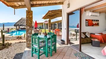 Suite Confort, frente al océano (Escondido) | Vista a la playa o el mar