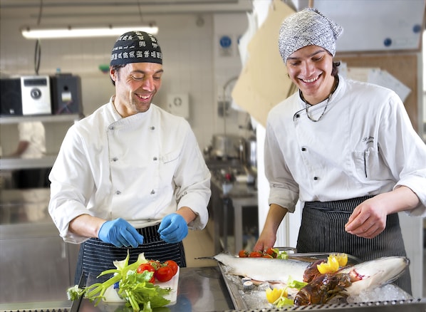 Lunch and dinner served, local cuisine