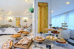 Servizio di colazione e cena