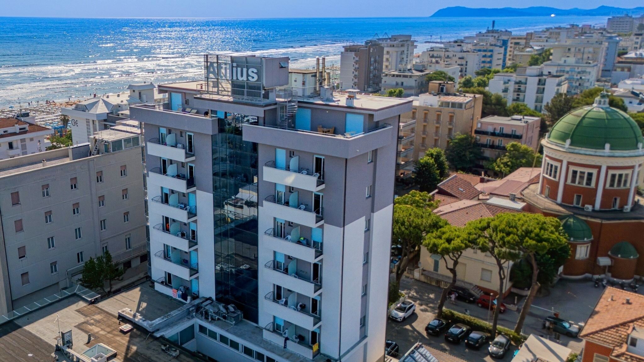 واجهة المنشأة