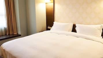 Room, Private Bathroom, City View (England Grace) | Desk, free WiFi