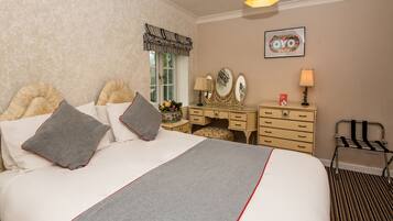 Superior Suite, 1 Double Bed | Free WiFi, bed sheets