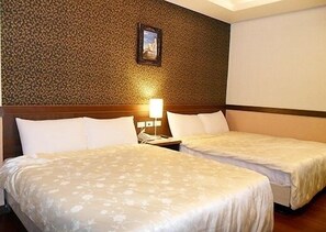 Desk, free WiFi - Hsin Kinmen Hotel (Jincheng)