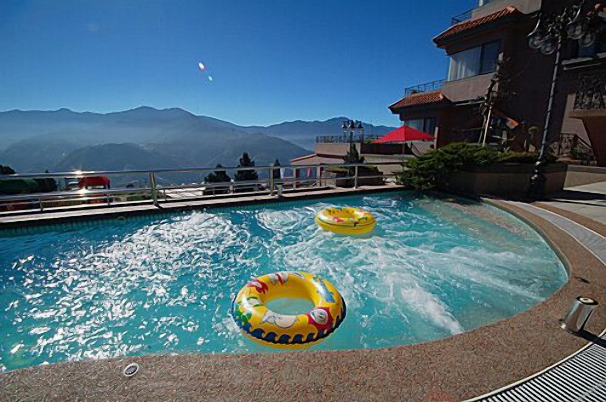 室外 Spa 池
