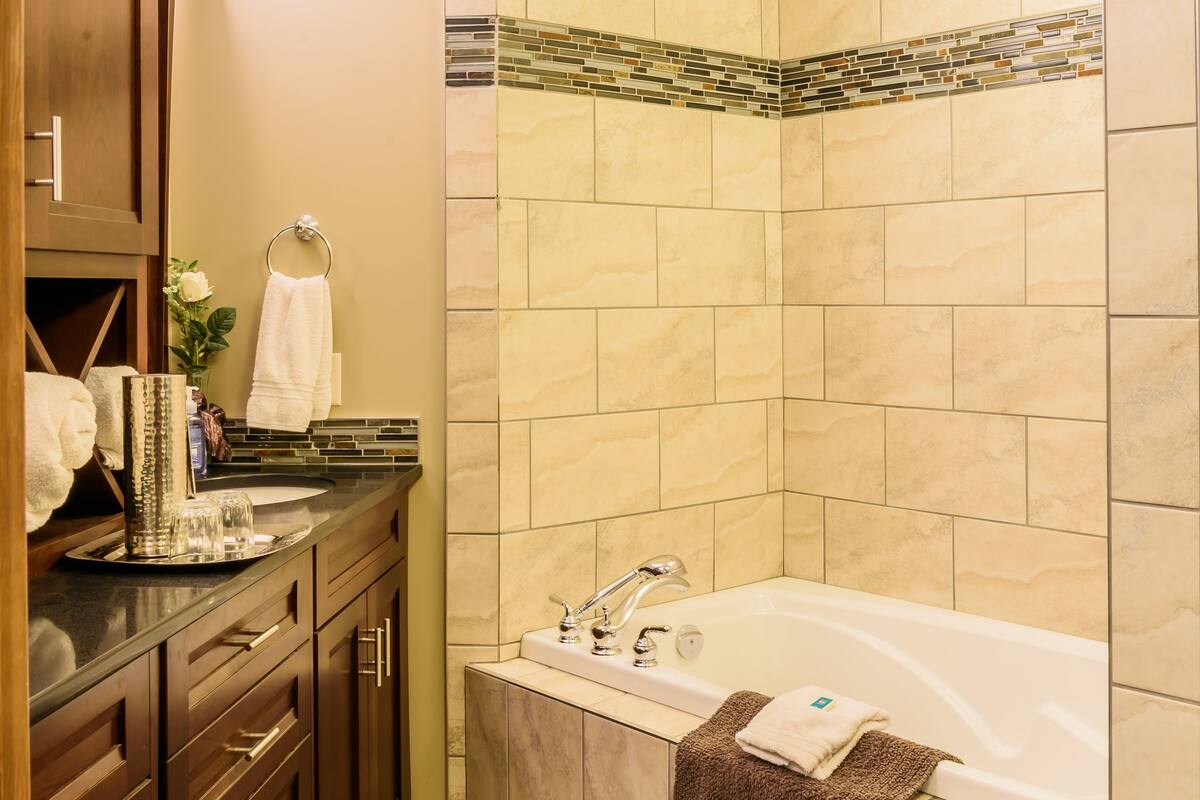 Deluxe-huone, 1 makuuhuone (Daly) | Kylpyhuone