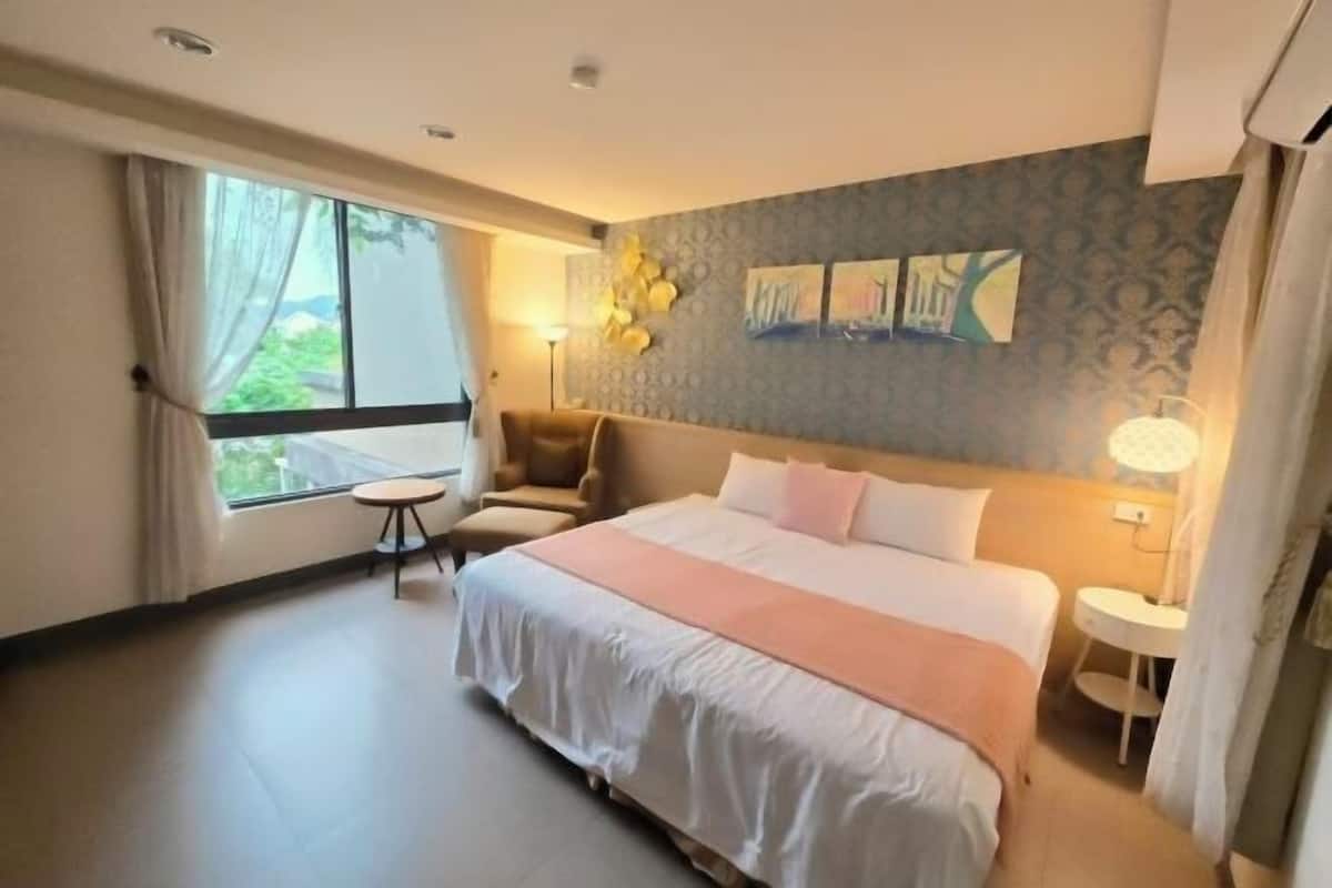 1 bedroom, premium bedding, down duvets, pillow-top beds