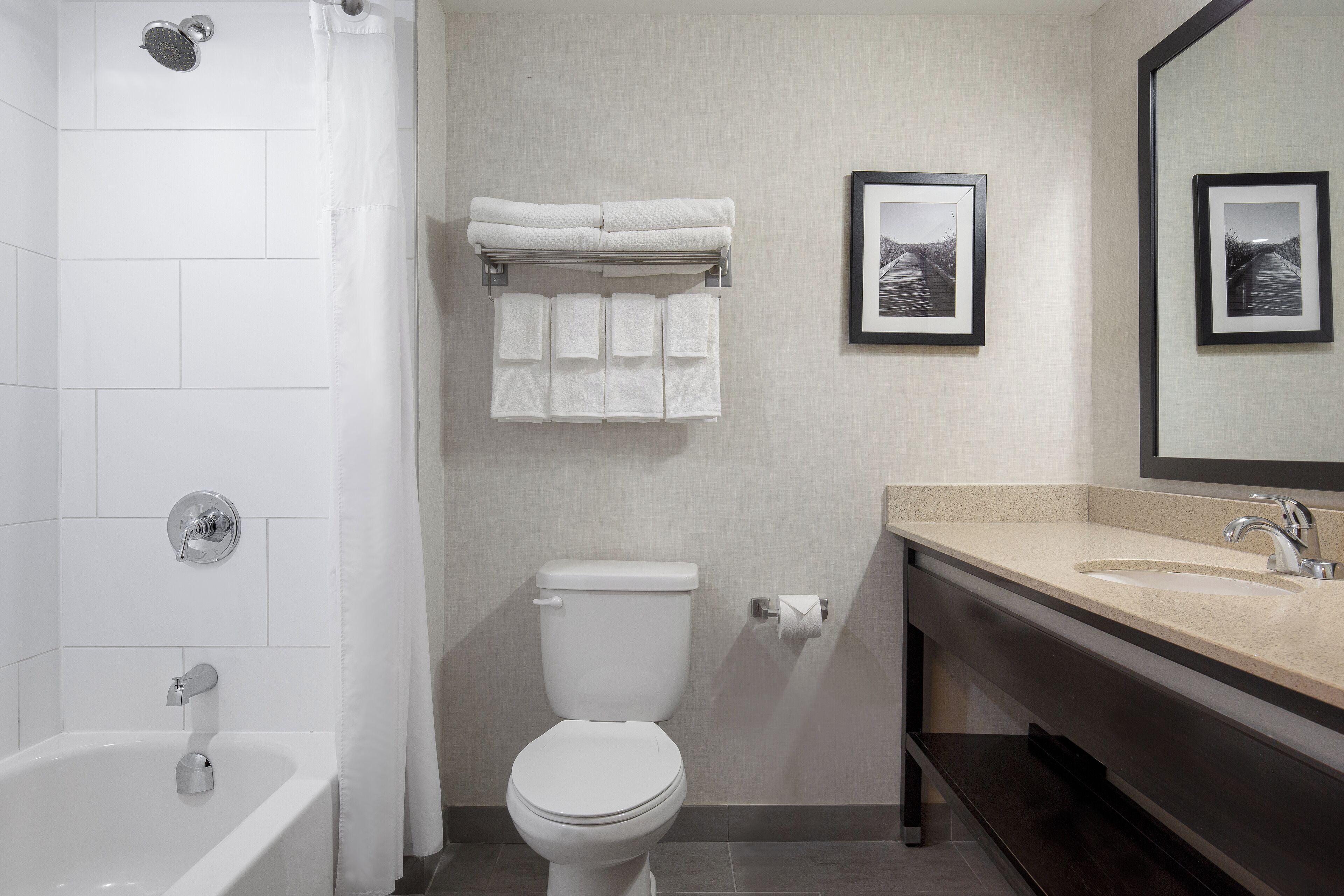 Foto - Quality Inn & Suites Kingston