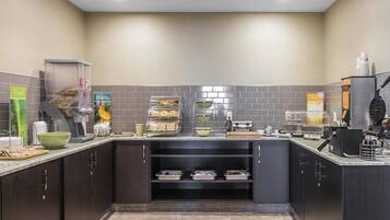 Free daily buffet breakfast