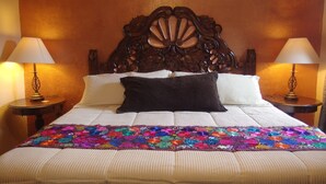 Superior Single Room, Balcony - Casa de las Conservas Bed and Breakfast (San Miguel de Allende)