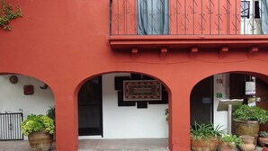 Exterior - Casa de las Conservas Bed and Breakfast (San Miguel de Allende)