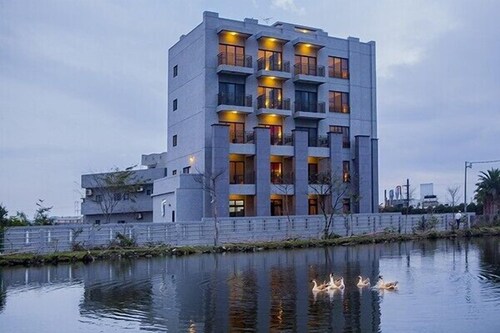 Flowers Bed and Breakfast