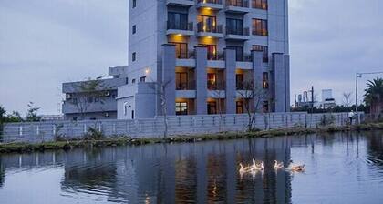 Flowers Bed and Breakfast