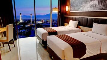 1 bedroom, in-room safe, desk, free WiFi