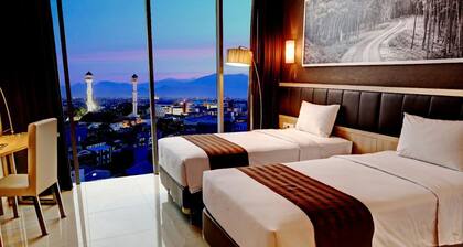 Pasar Baru Square Hotel Bandung Powered by Archipelago