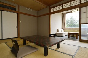 Japanese Style Room with Private Bathroom - Alpine Route Hotel (Omachi)