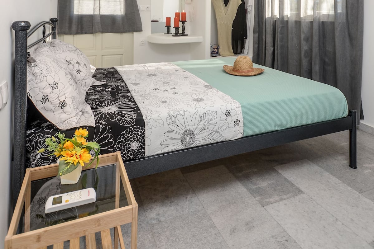 Basic Double Room | 1 bedroom, hypo-allergenic bedding, individually decorated