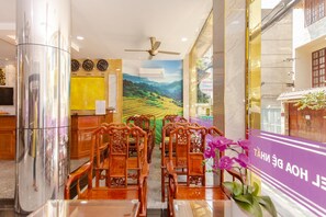 Restaurant - Hoa De Nhat Hotel (Ho Chi Minh City)