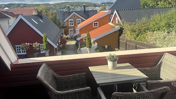 Apartment | Terrace/patio