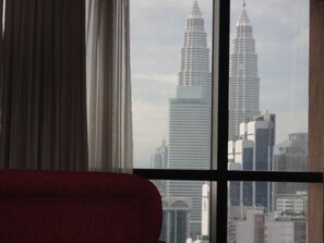 Living area - Ozone Service Suite At Times Square (Kuala Lumpur)