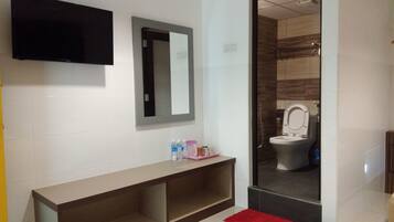 King Room With 2 King Beds | Desk, soundproofing, free WiFi