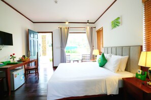 Deluxe Double Room, Pool View | Minibar, desk, free WiFi, bed sheets - Santa Garden Resort (Phu Quoc)