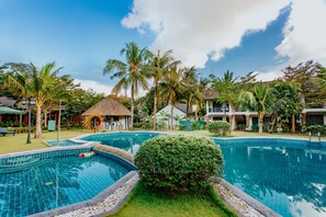 Utomhuspool