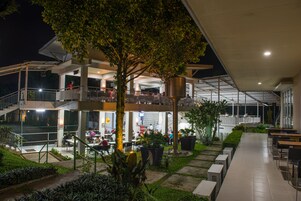 Tempat makan