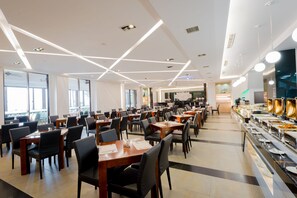 Restaurant - Yundeng Group (Fanlu)